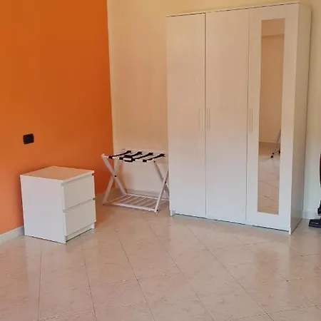 Apartament La Casa Di Olga Neapol